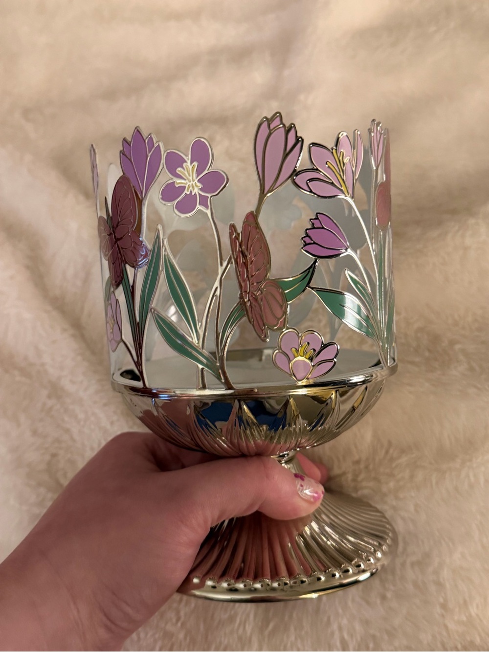 Bath & Body Works Tulip 3-wick candle Holder - Picture 3 of 5